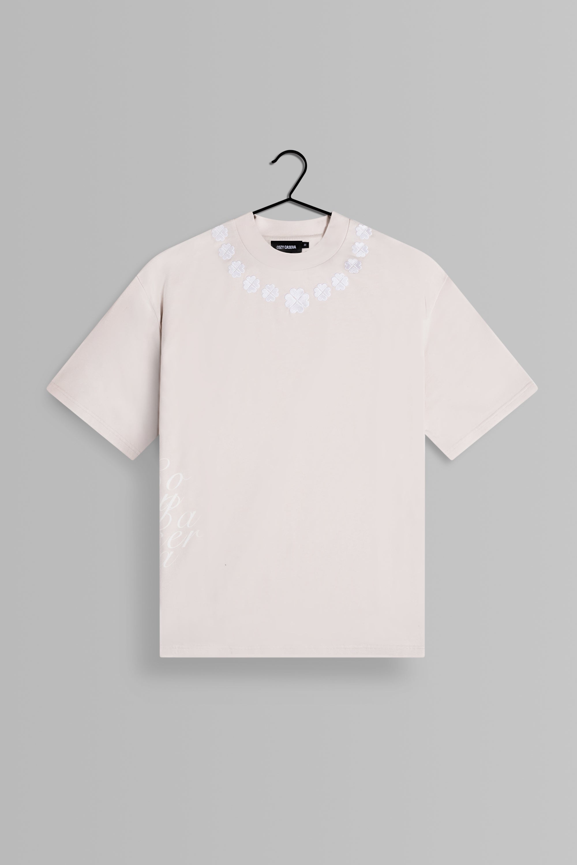 Oversized FlowerNecklace Tee