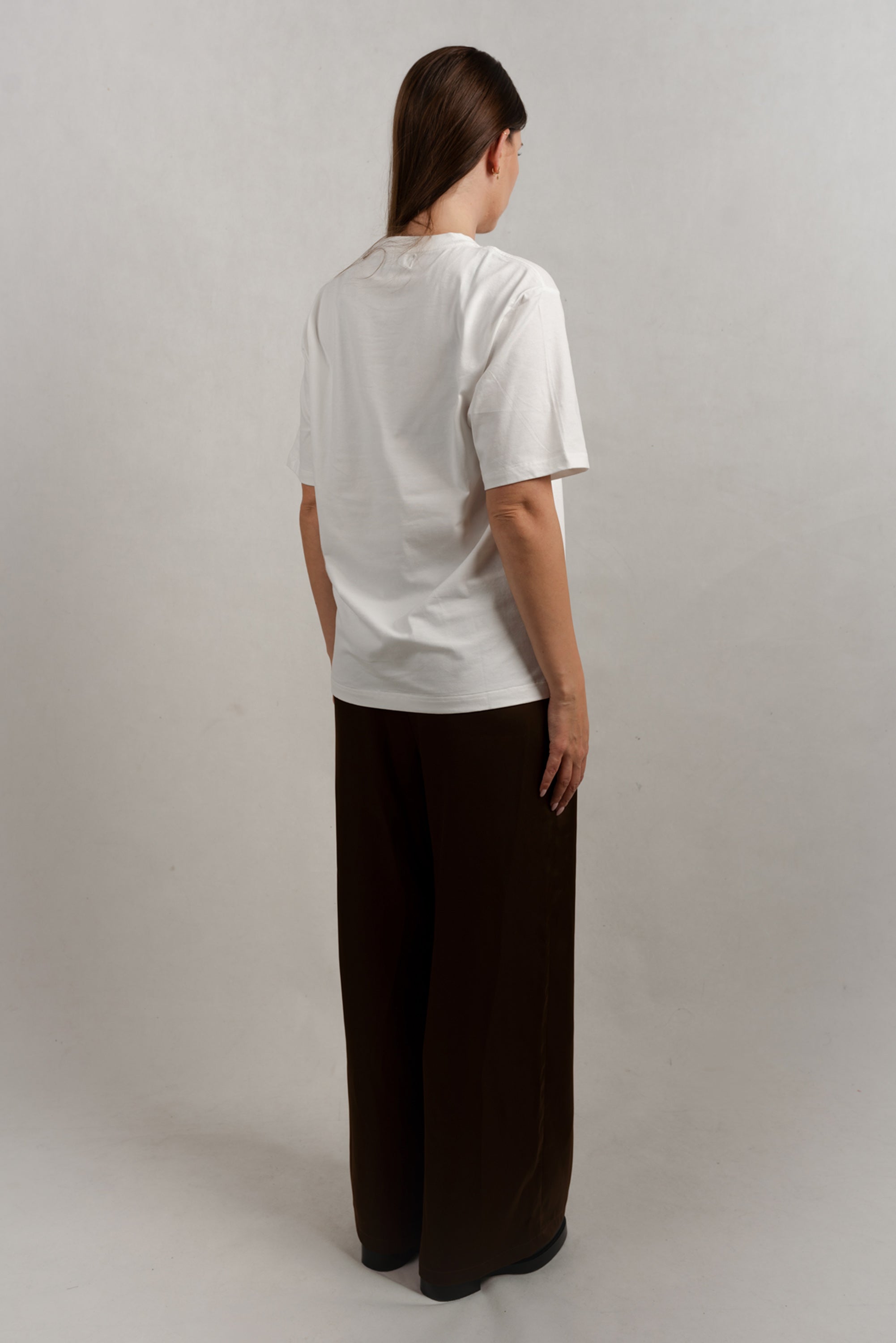 Cozy Casera Essential Tee Hvid