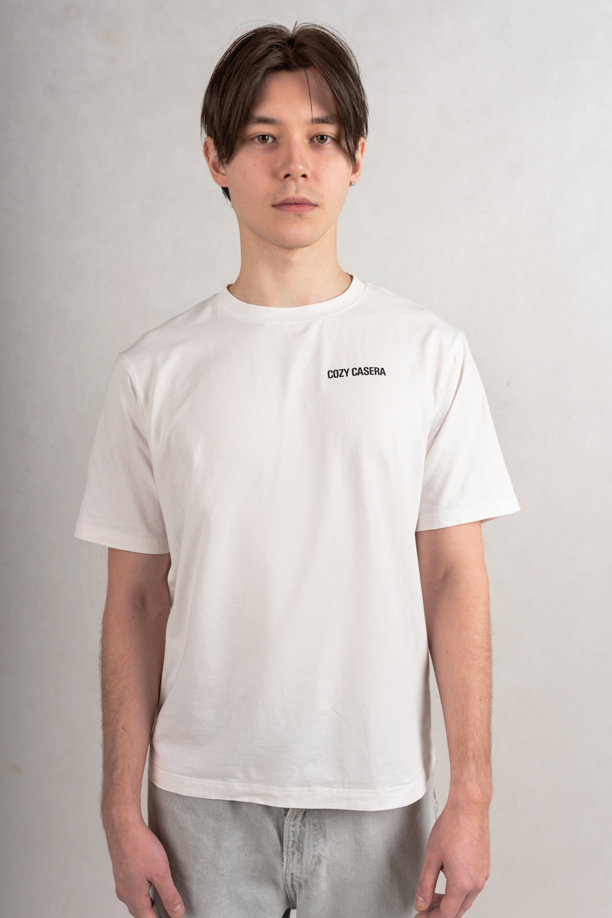 Cozy Casera Essential Tee Hvid