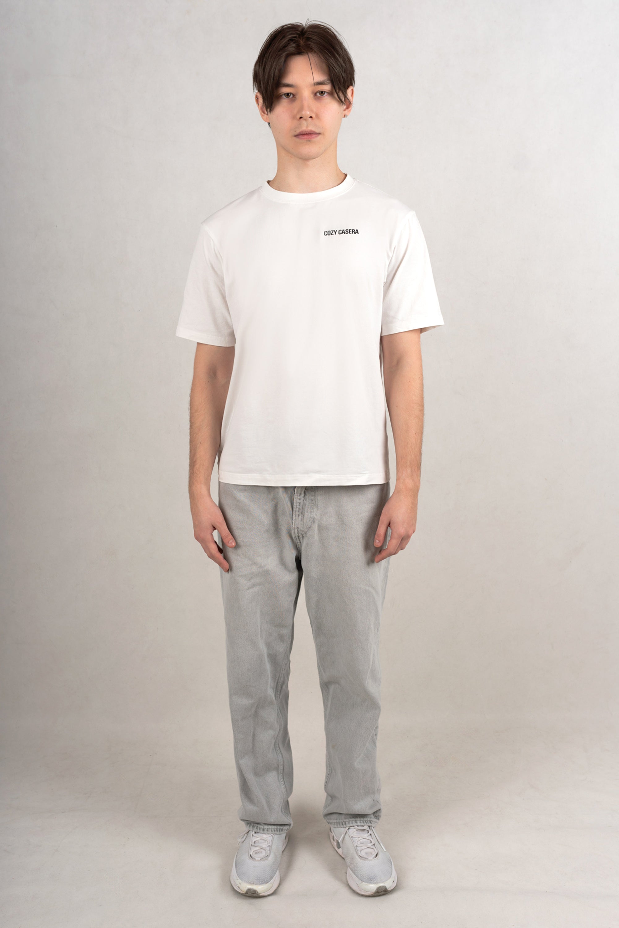 Cozy Casera Essential Tee Hvid
